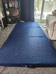 NEW SEALY PORTABLE FOLDABLE MATTRESS