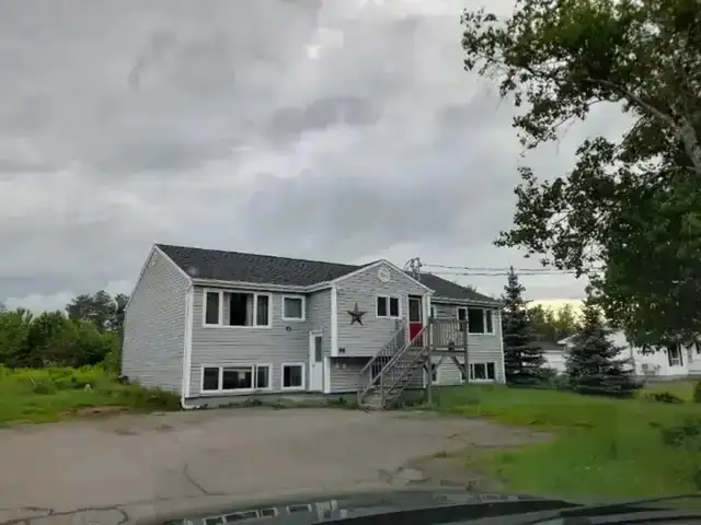 2 BEDROOM APARTMENT(1YR-LEASE) FOR RENT IN BEAUTIFUL ST-ANTOINE - Photo 10