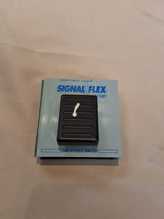 Signal Flex SF2481 Unlatched Foot Switch