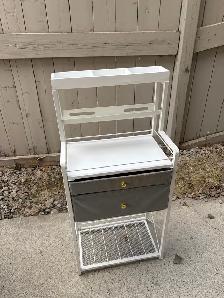 makeup storage stand