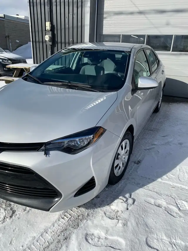 Toyota Corolla 2019 - Photo 2