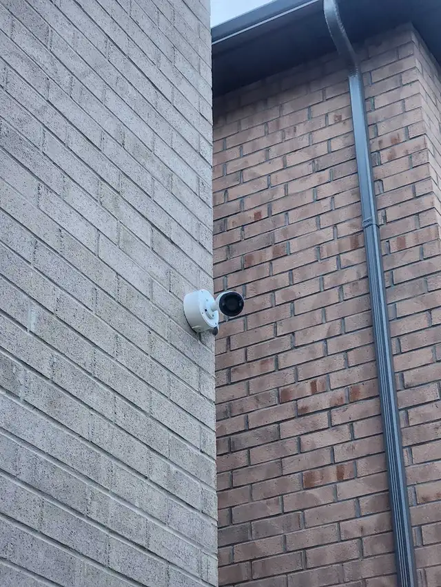 Security Cameras Installation / CCTV - Photo 2