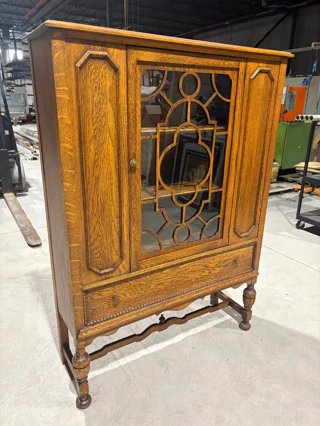 Stunning Antique Oak Wood China Cabinet (Jacobean Revival Style) - Photo 3