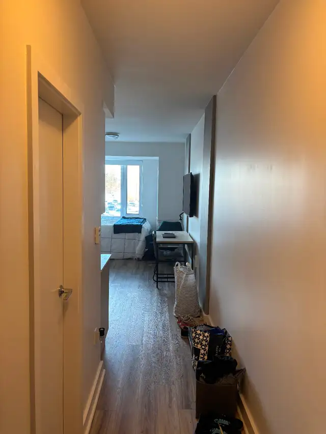 Furnished Bachelor Sublease -  The Revalie Ottawa – $1,200/mo - Photo 4