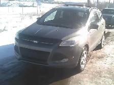 2014 Ford Escape AWD (low klms)
