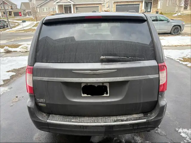2015 chrysler town and country - Photo 4