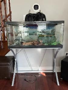 Reptile Tank with Glass Top Stand - Photo 2