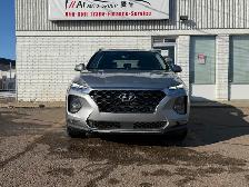 2020 Hyundai Santa Fe| All Wheel Drive | Clean Carfax - Photo 2