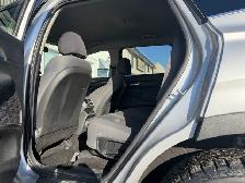 2020 Hyundai Santa Fe| All Wheel Drive | Clean Carfax - Photo 17