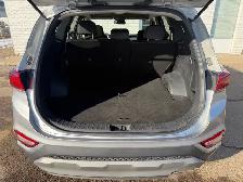 2020 Hyundai Santa Fe| All Wheel Drive | Clean Carfax - Photo 21