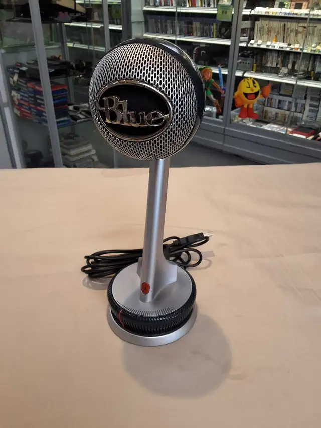Blue Nessie Adaptive USB Podcast Microphone