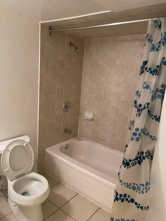 Two Bed Room Basement Unit for Rent - Photo 6