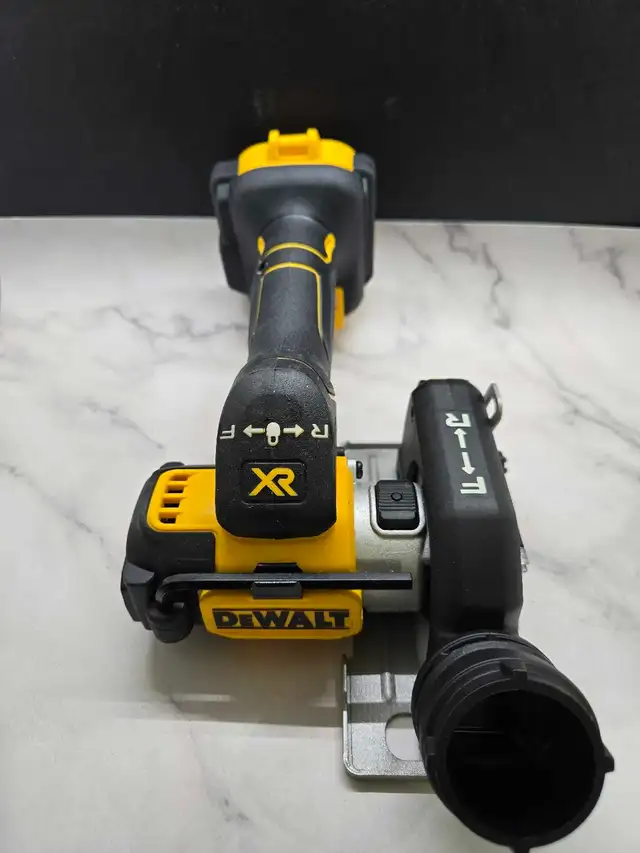 Dewalt DCS438 Cut Off Tool - Photo 2