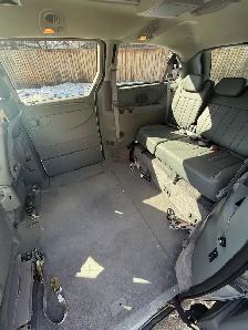 Wheelchair accessible van - Photo 5