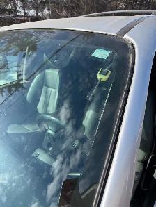 Wheelchair accessible van - Photo 9