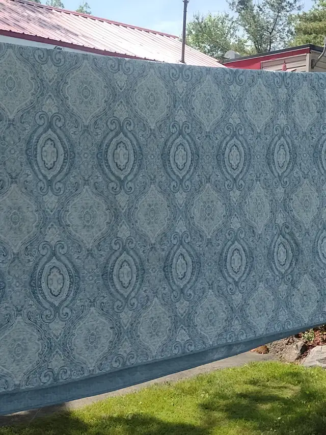 Two tone blue and white quilt 100 x 106