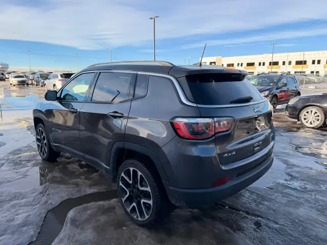 2018 Jeep Compass Limited 4x4 : No Reported Accidents, Low Milea - Photo 6