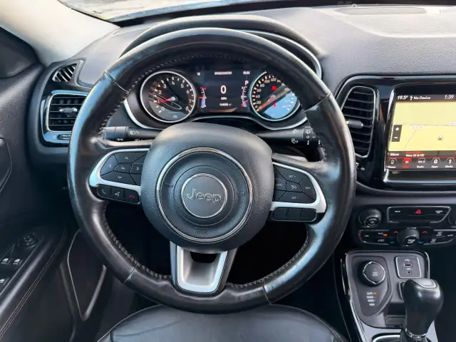 2018 Jeep Compass Limited 4x4 : No Reported Accidents, Low Milea - Photo 13