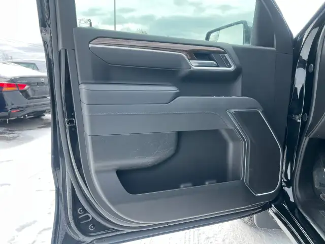 2025 Chevrolet Silverado 1500 - Photo 13