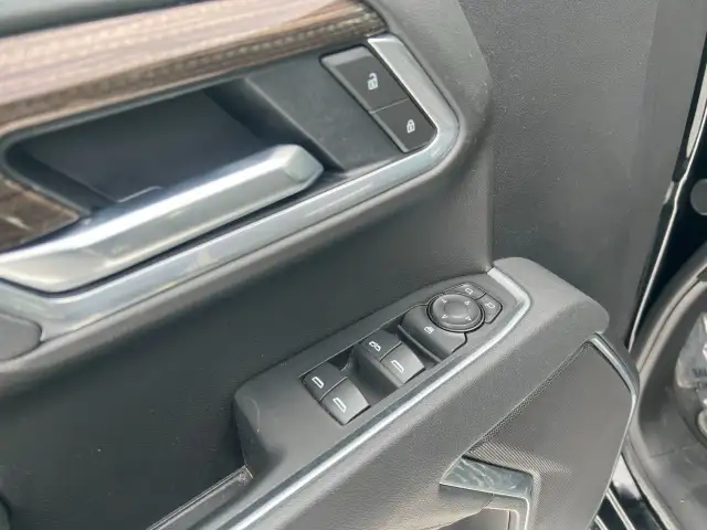 2025 Chevrolet Silverado 1500 - Photo 14