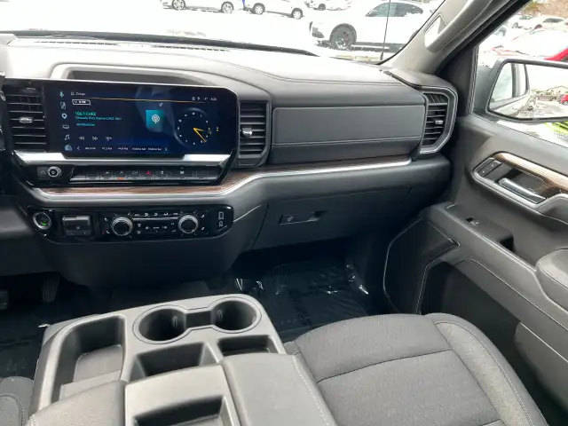 2025 Chevrolet Silverado 1500 - Photo 32