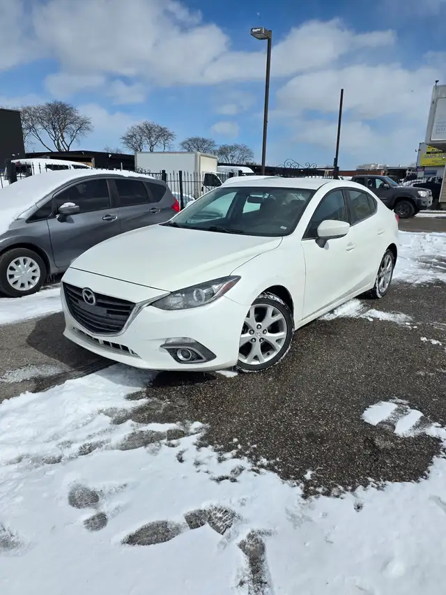 2015 Mazda MAZDA3 I Sport