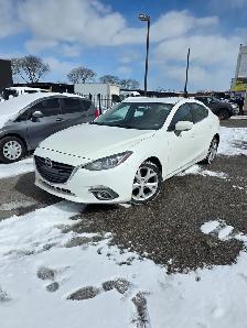 2015 Mazda MAZDA3 I Sport