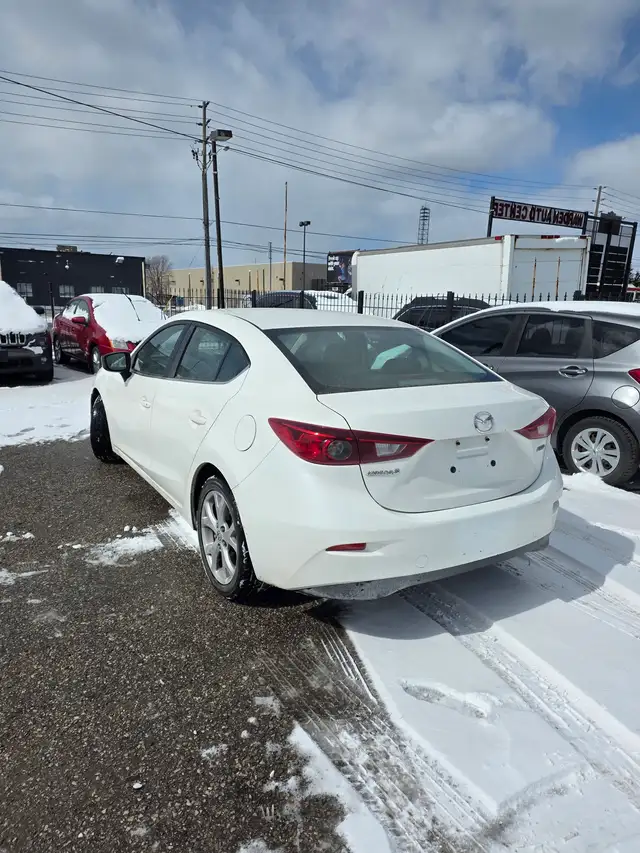 2015 Mazda MAZDA3 I Sport - Photo 3