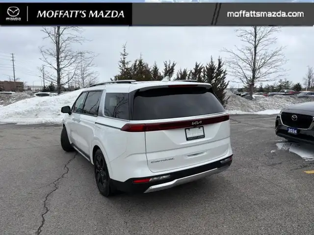 2022 Kia Carnival SX LOW MILEAGE - CLEAN CARFAX - Photo 4
