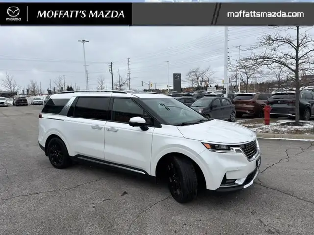 2022 Kia Carnival SX LOW MILEAGE - CLEAN CARFAX - Photo 8