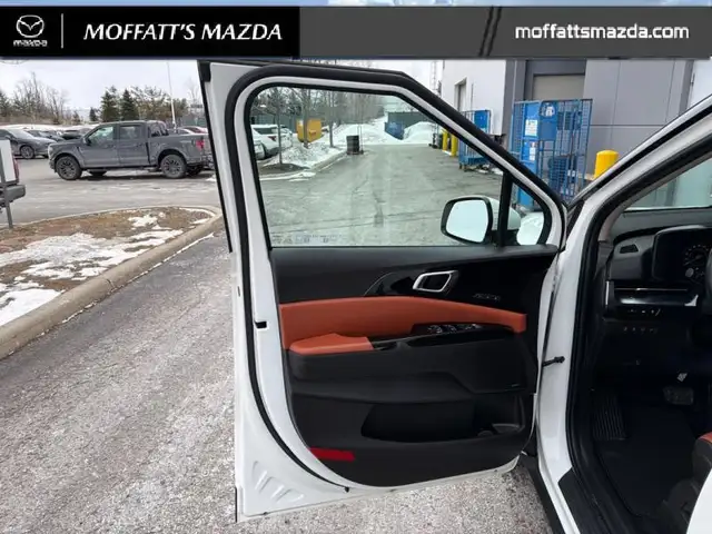2022 Kia Carnival SX LOW MILEAGE - CLEAN CARFAX - Photo 31