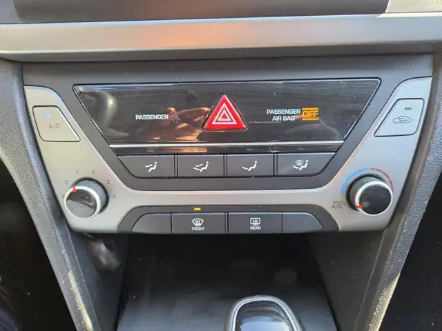 Hyundai Elantra GL 2017 GL MAGS AUTO - Photo 22