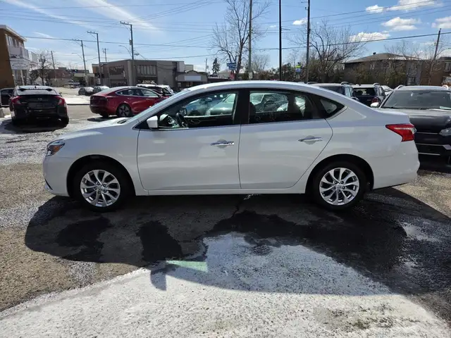 Nissan Sentra SV 2019 SV MAGS BAS KILO AUTO - Photo 4