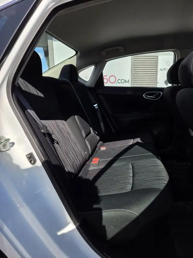 Nissan Sentra SV 2019 SV MAGS BAS KILO AUTO - Photo 12