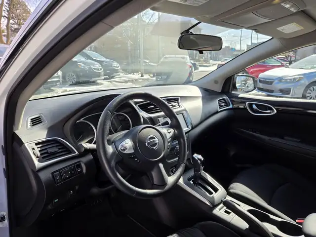 Nissan Sentra SV 2019 SV MAGS BAS KILO AUTO - Photo 15