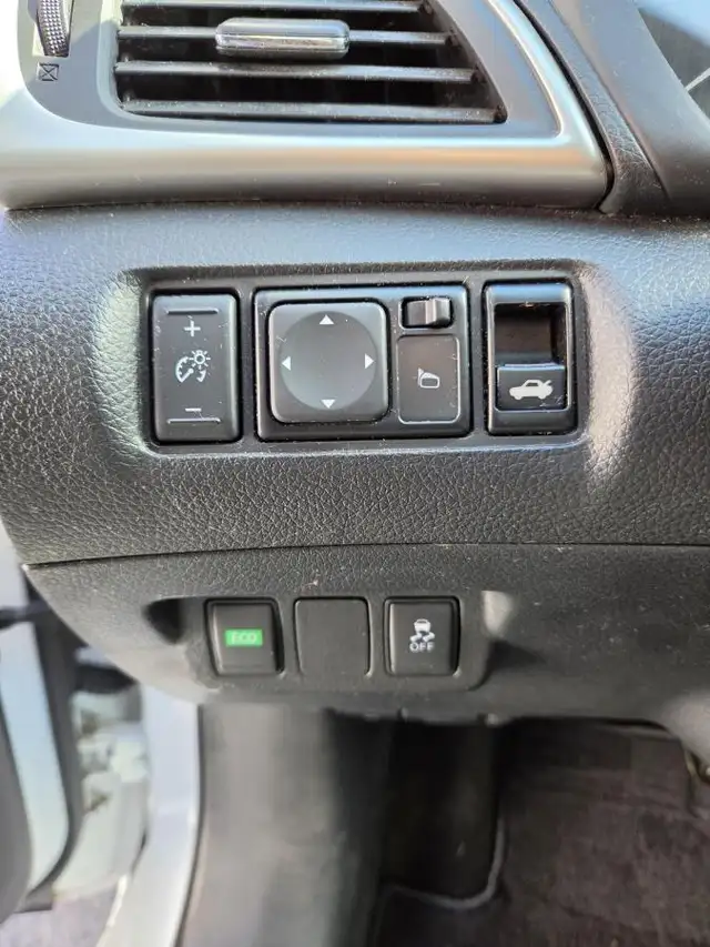 Nissan Sentra SV 2019 SV MAGS BAS KILO AUTO - Photo 18