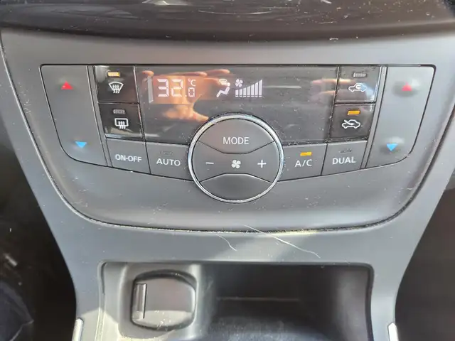 Nissan Sentra SV 2019 SV MAGS BAS KILO AUTO - Photo 22