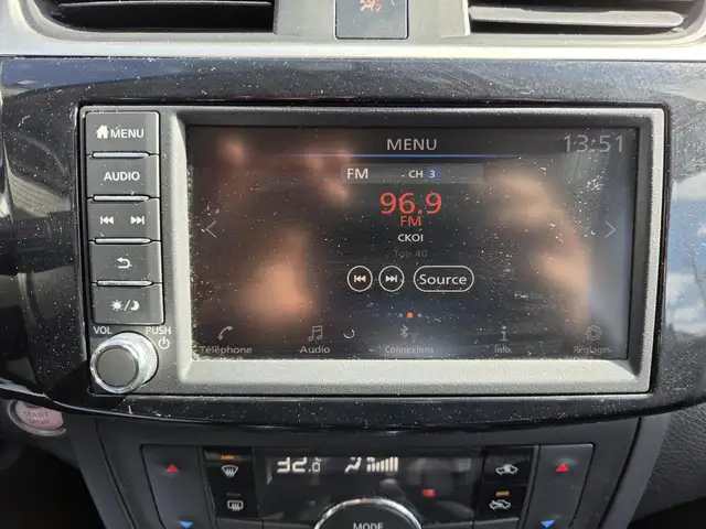 Nissan Sentra SV 2019 SV MAGS BAS KILO AUTO - Photo 23