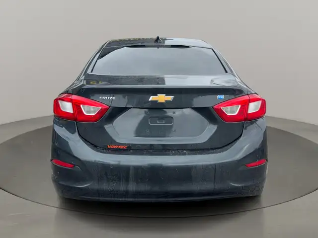 2017 Chevrolet Cruze LT DIESEL (CERTIFIED) - Photo 4