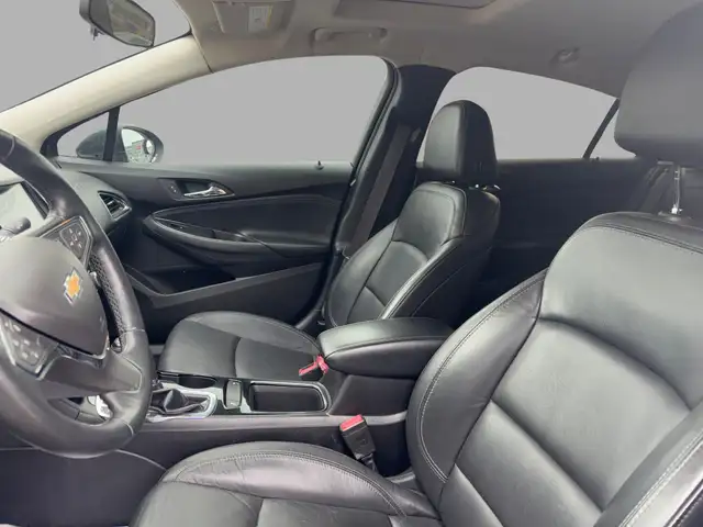 2017 Chevrolet Cruze LT DIESEL (CERTIFIED) - Photo 9