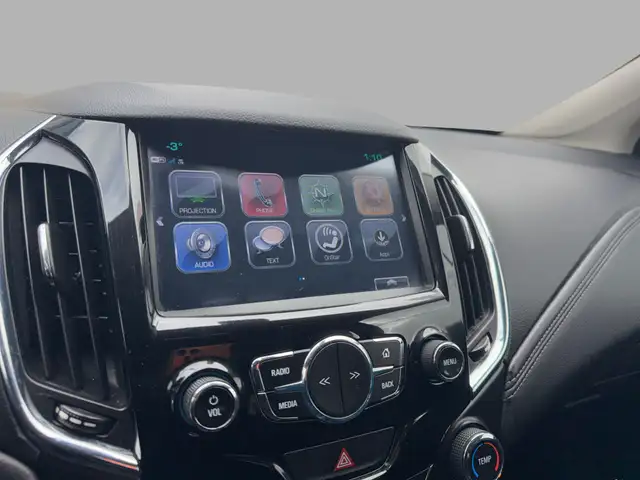 2017 Chevrolet Cruze LT DIESEL (CERTIFIED) - Photo 12