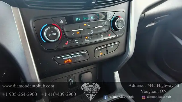 2017 Ford Escape 4WD 4dr SE - Photo 17