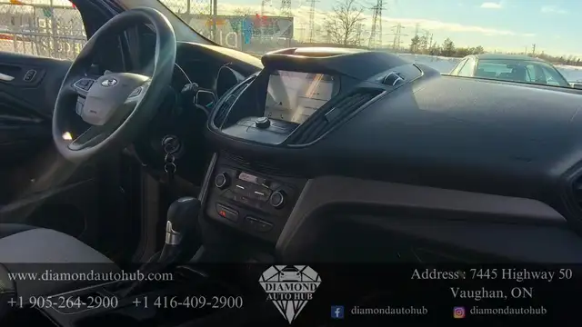 2017 Ford Escape 4WD 4dr SE - Photo 20