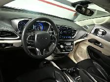 2023 Chrysler Pacifica Touring L No Accident Leather Power Slidi - Photo 10