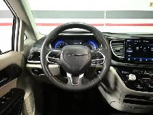 2023 Chrysler Pacifica Touring L No Accident Leather Power Slidi - Photo 12