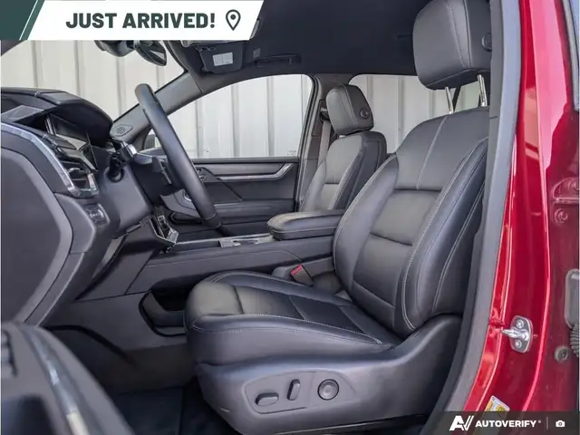 2025 GMC Acadia - Photo 3