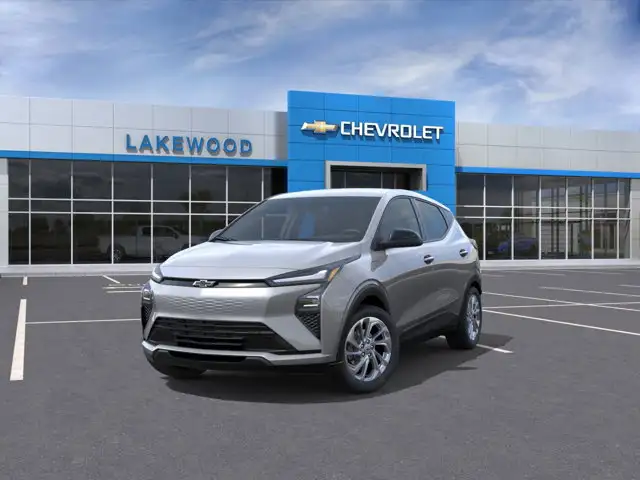 2027 Chevrolet Bolt - Photo 8