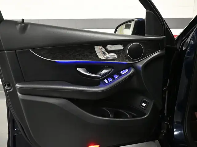 2021 Mercedes-Benz GLC 300 4MATIC No Accident AMG 360CAM Ambient - Photo 11