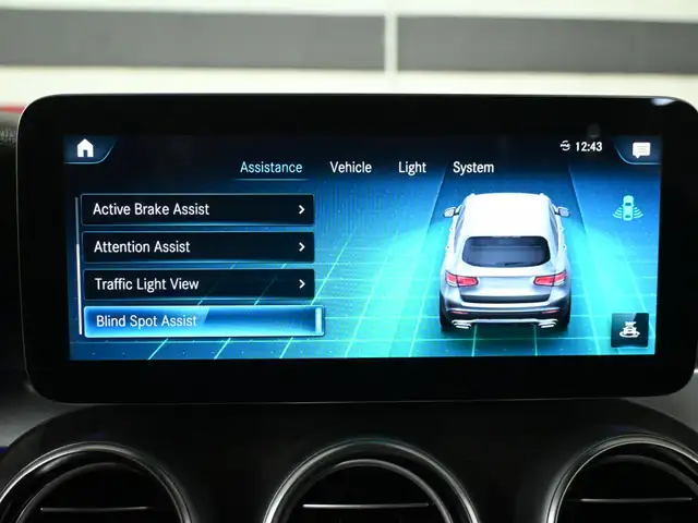 2021 Mercedes-Benz GLC 300 4MATIC No Accident AMG 360CAM Ambient - Photo 19