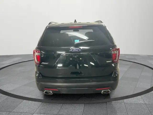 2017 Ford Explorer Sport Sport|Accident Free|Fully Loaded! - Photo 5
